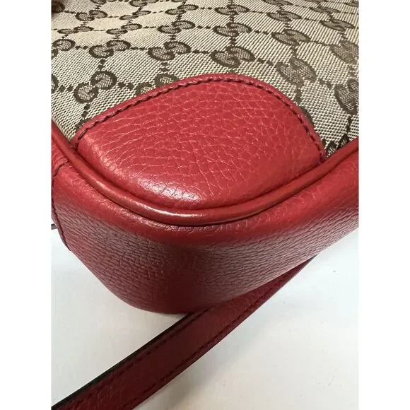 Gucci Bree GG Supreme Camera Crossbody W/Red Leather W/Cert. Of Authenticity - Picture 15 of 15